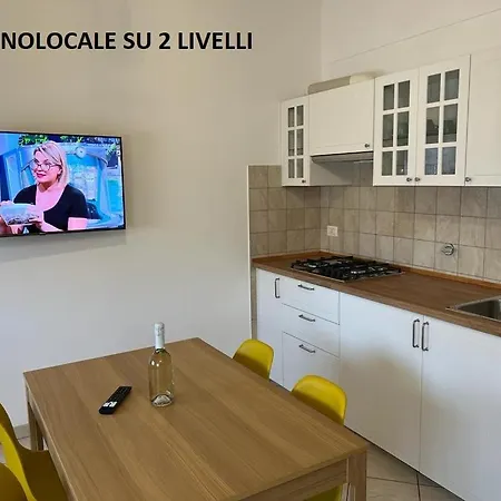 Sofia A 100m Dal Mare * Marina di Cecina